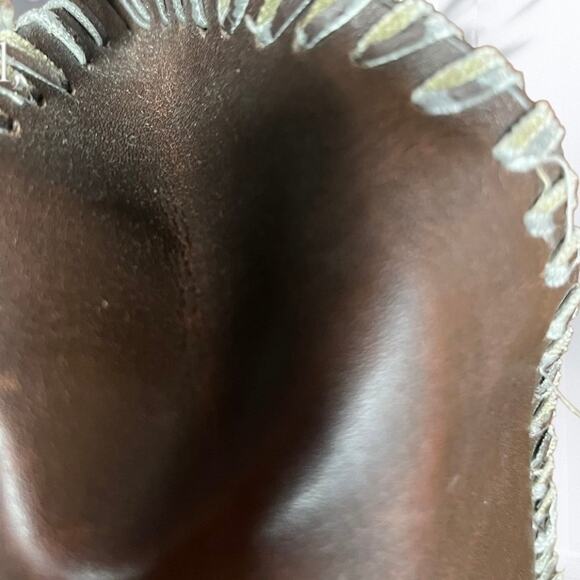 Nicole Lee Boho Suede, Leather, and Fur Shoulder bag. 18” x 10” x 5” - Picture 6 of 6